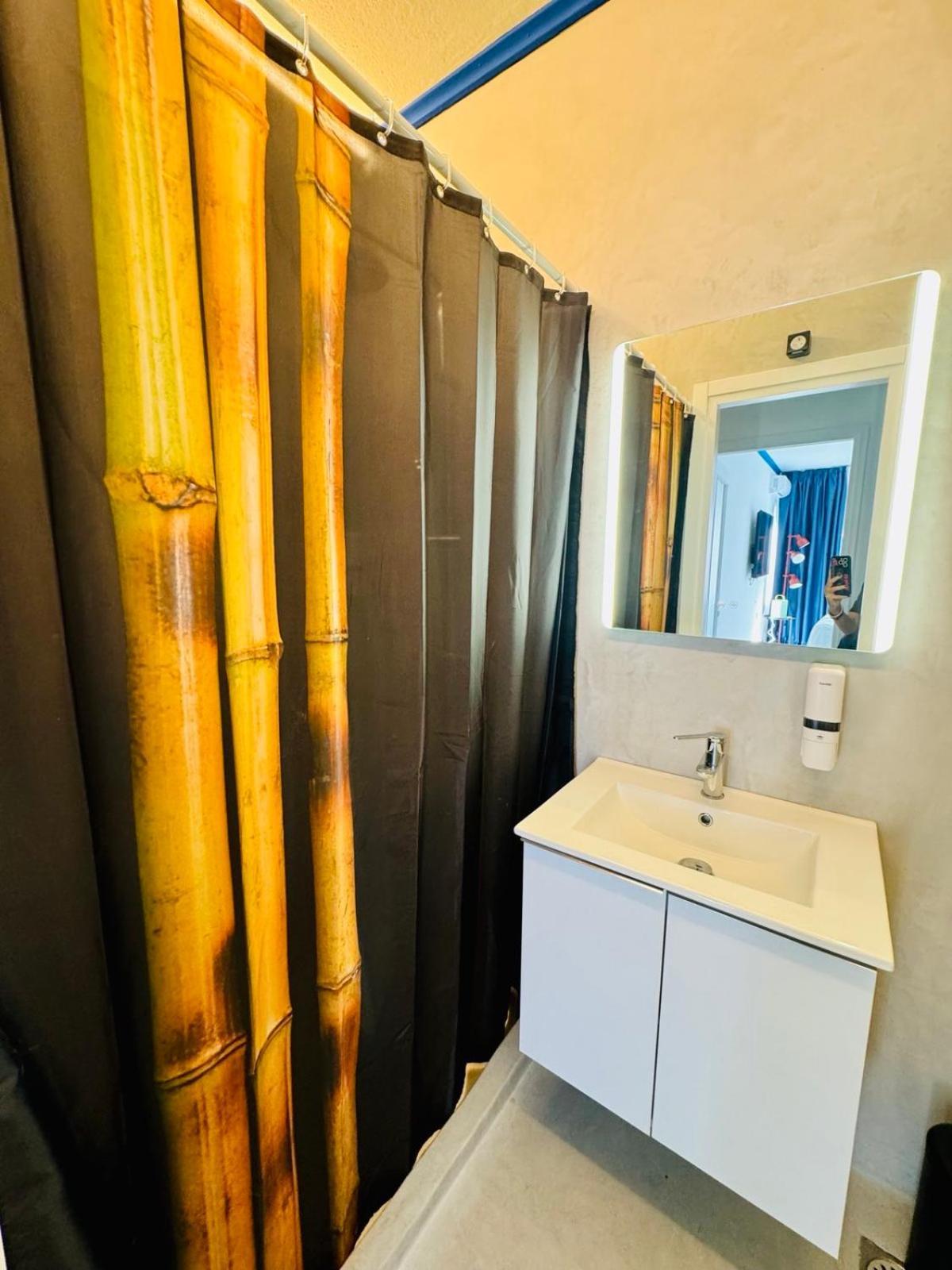 Syntagma Plaka Suite By Zeussuites Aten Exteriör bild
